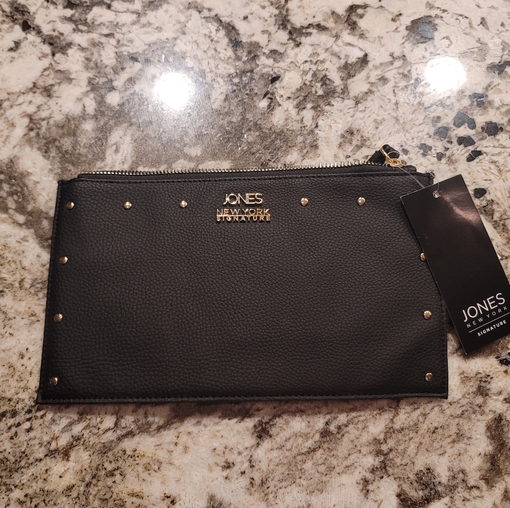 NWT Black Wristlet